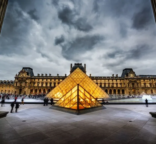 Louvre Múzeum belépőjegy